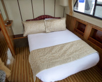 Silver aft cabin 3